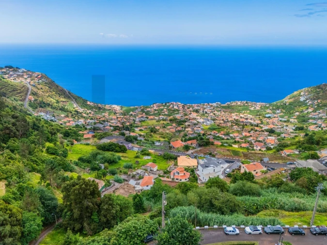 Terreno para Venda em Arco da Calheta Foto 16