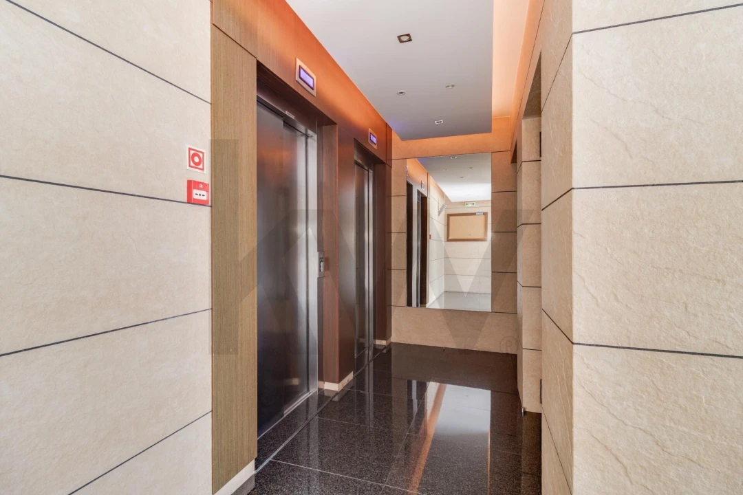 Apartamento T4 para Venda em Santa Iria de Azoia, São João da Talha e Bobadela Foto 26
