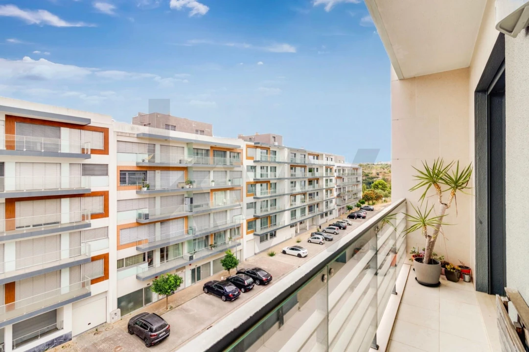Apartamento T4 para Venda em Santa Iria de Azoia, São João da Talha e Bobadela Foto 24