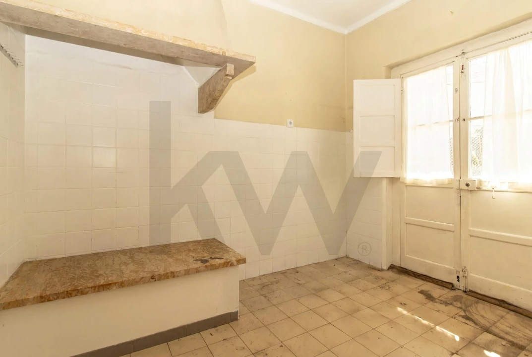 Apartamento T2 para Venda em Laranjeiro e Feijó Foto 3