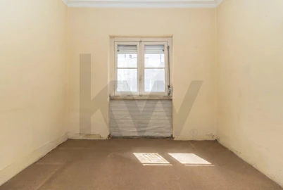 Apartamento T2 para Venda em Laranjeiro e Feijó