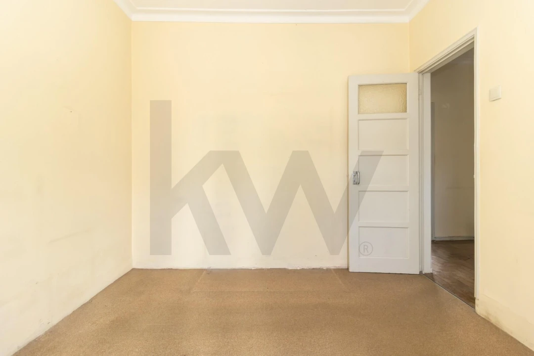 Apartamento T2 para Venda em Laranjeiro e Feijó Foto 13