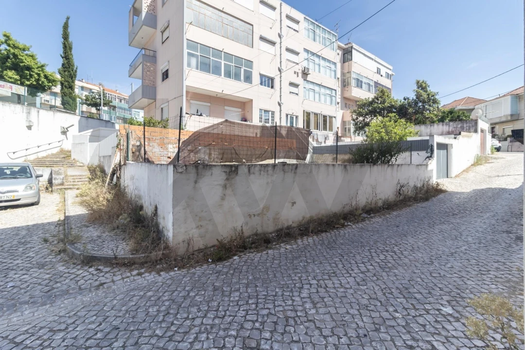 Apartamento T2 para Venda em Laranjeiro e Feijó Foto 30