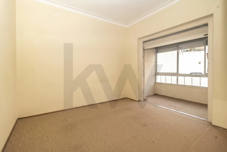 Apartamento T2 para Venda em Laranjeiro e Feijó Foto 8