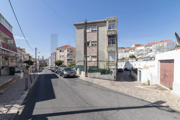 Apartamento T2 para Venda em Laranjeiro e Feijó Foto 31