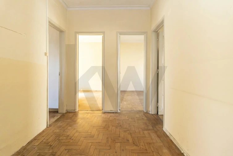 Apartamento T2 para Venda em Laranjeiro e Feijó Foto 10