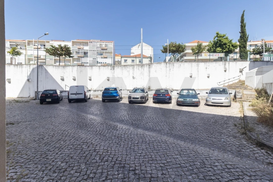 Apartamento T2 para Venda em Laranjeiro e Feijó Foto 29