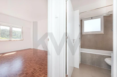 Apartamento T3 para Arrendamento em São Domingos de Benfica