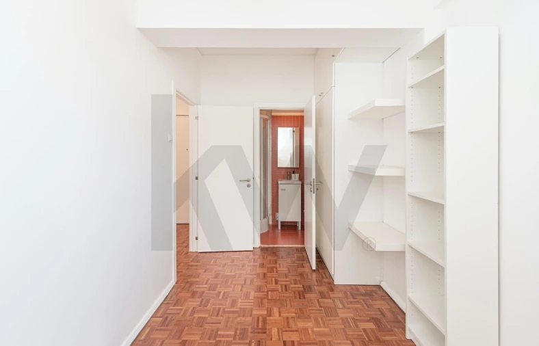 Apartamento T3 para Arrendamento em São Domingos de Benfica Foto 20