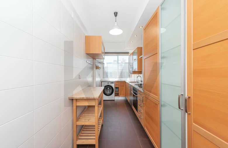 Apartamento T3 para Arrendamento em São Domingos de Benfica Foto 14