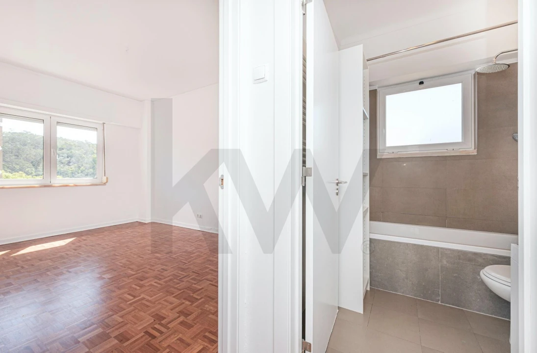Apartamento T3 para Arrendamento em São Domingos de Benfica Foto 26
