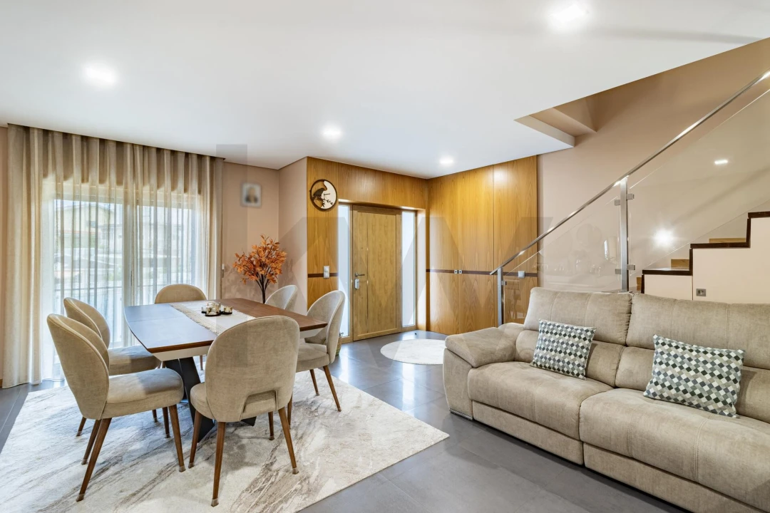 Moradia T3 para Venda em São João da Madeira Foto 10