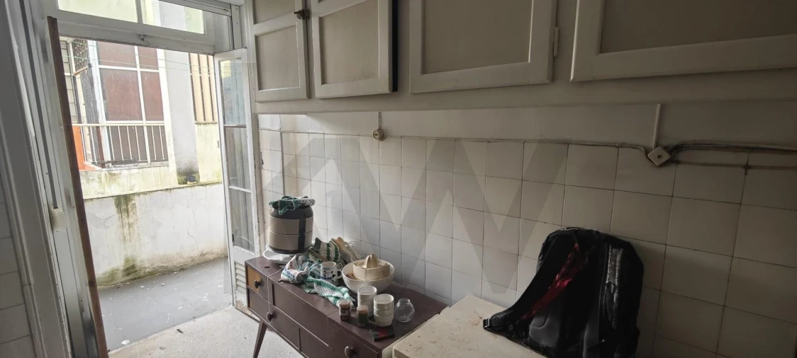 Apartamento T3 para Venda em Avenidas Novas Foto 32