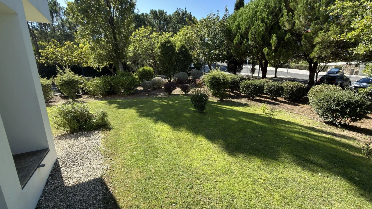 Apartamento T3 para Venda em Queluz e Belas Foto 35