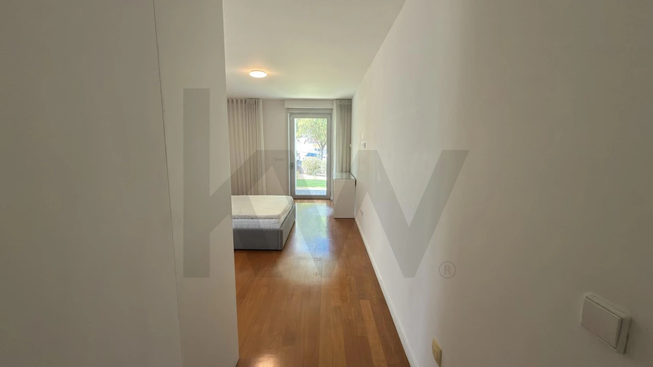 Apartamento T3 para Venda em Queluz e Belas Foto 30