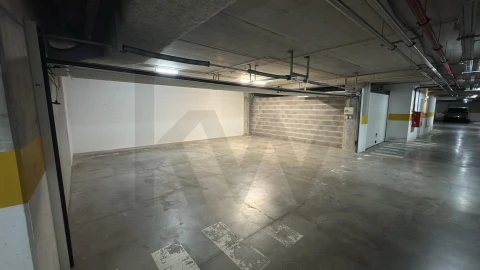 Apartamento T3 para Venda em Queluz e Belas