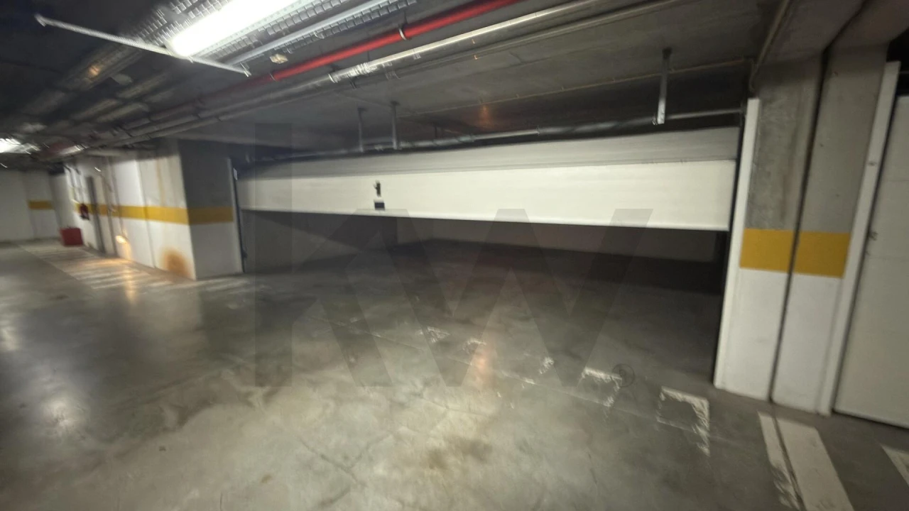 Apartamento T3 para Venda em Queluz e Belas Foto 39