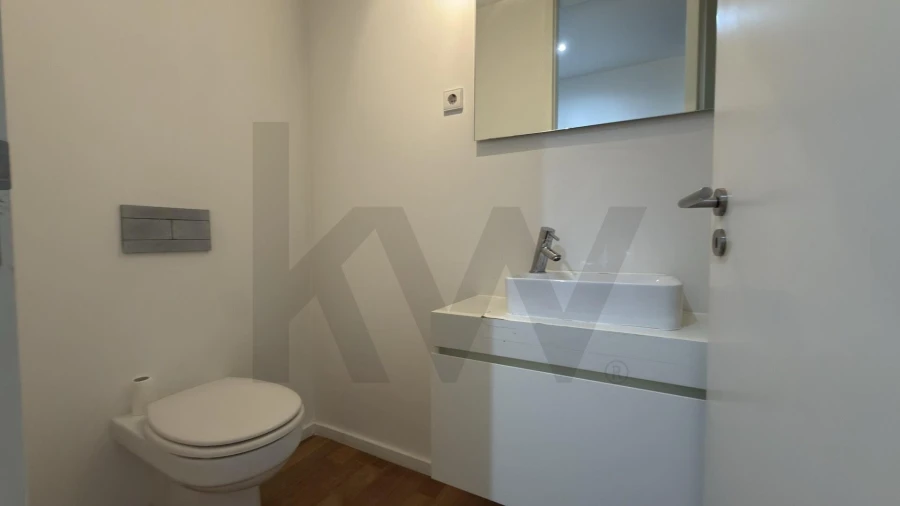 Apartamento T3 para Venda em Queluz e Belas Foto 16