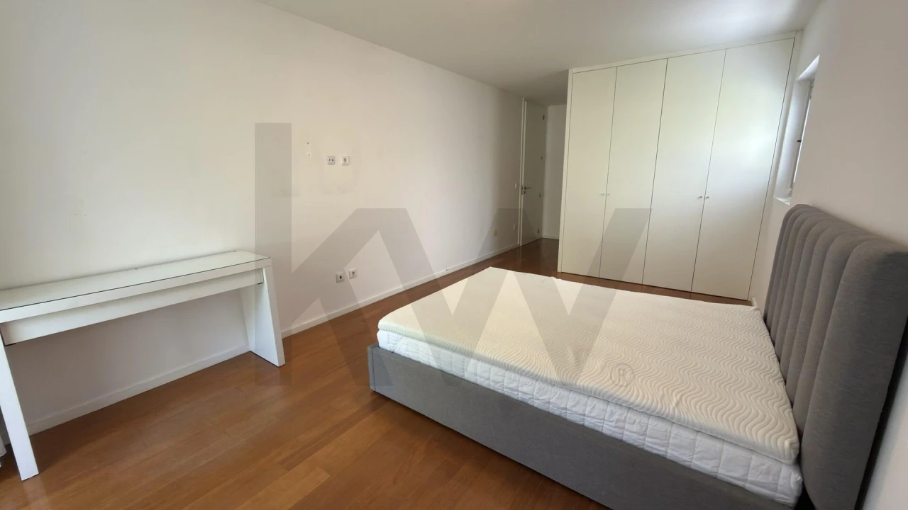 Apartamento T3 para Venda em Queluz e Belas Foto 28