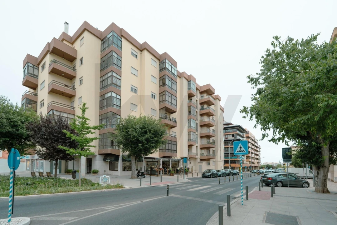 Apartamento T2 para Venda em Oeiras e São Julião da Barra, Paço de Arcos e Caxias Foto 22