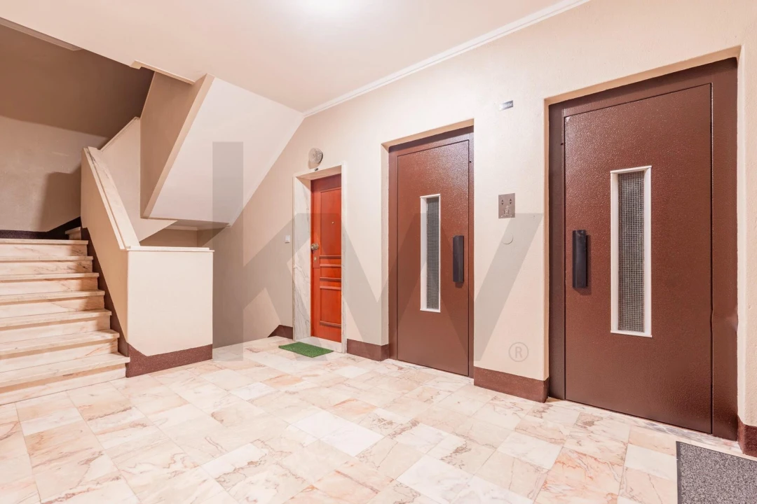 Apartamento T2 para Venda em Oeiras e São Julião da Barra, Paço de Arcos e Caxias Foto 3