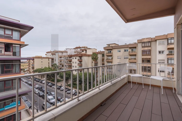 Apartamento T2 para Venda em Oeiras e São Julião da Barra, Paço de Arcos e Caxias Foto 13