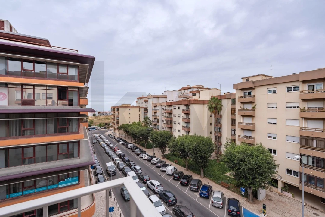 Apartamento T2 para Venda em Oeiras e São Julião da Barra, Paço de Arcos e Caxias Foto 21