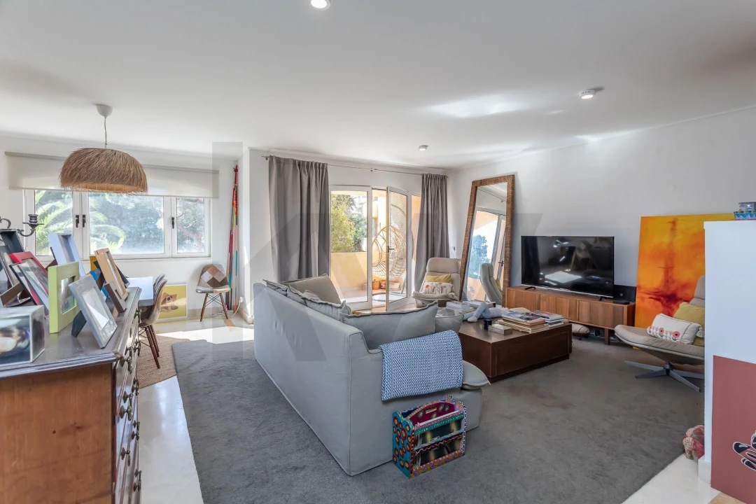Apartamento T2 para Venda em Cascais e Estoril Foto 2