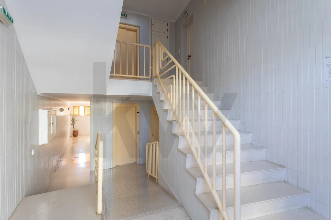 Apartamento T2 para Venda em Cascais e Estoril Foto 31