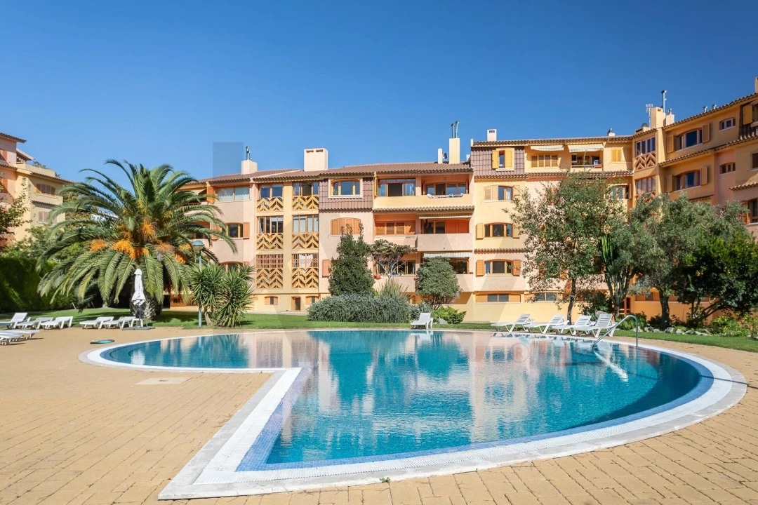 Apartamento T2 para Venda em Cascais e Estoril Foto 1