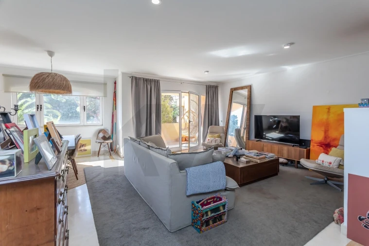 Apartamento T2 para Venda em Cascais e Estoril Foto 2