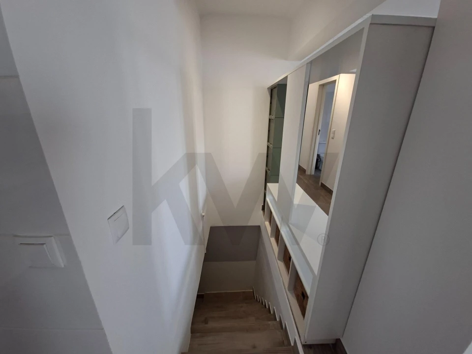 Apartamento T2 para Venda em São Domingos de Rana Foto 30