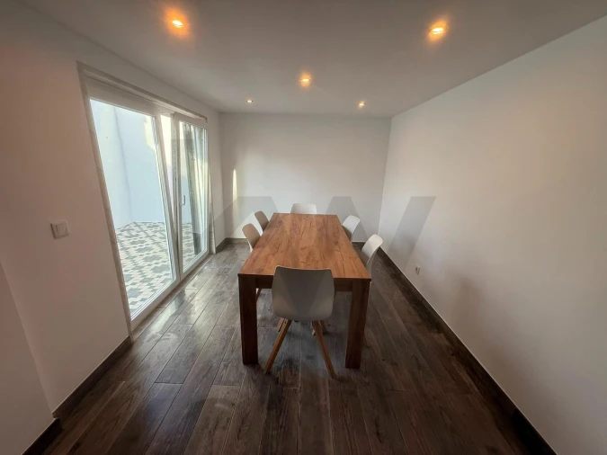 Apartamento T2 para Venda em São Domingos de Rana Foto 5