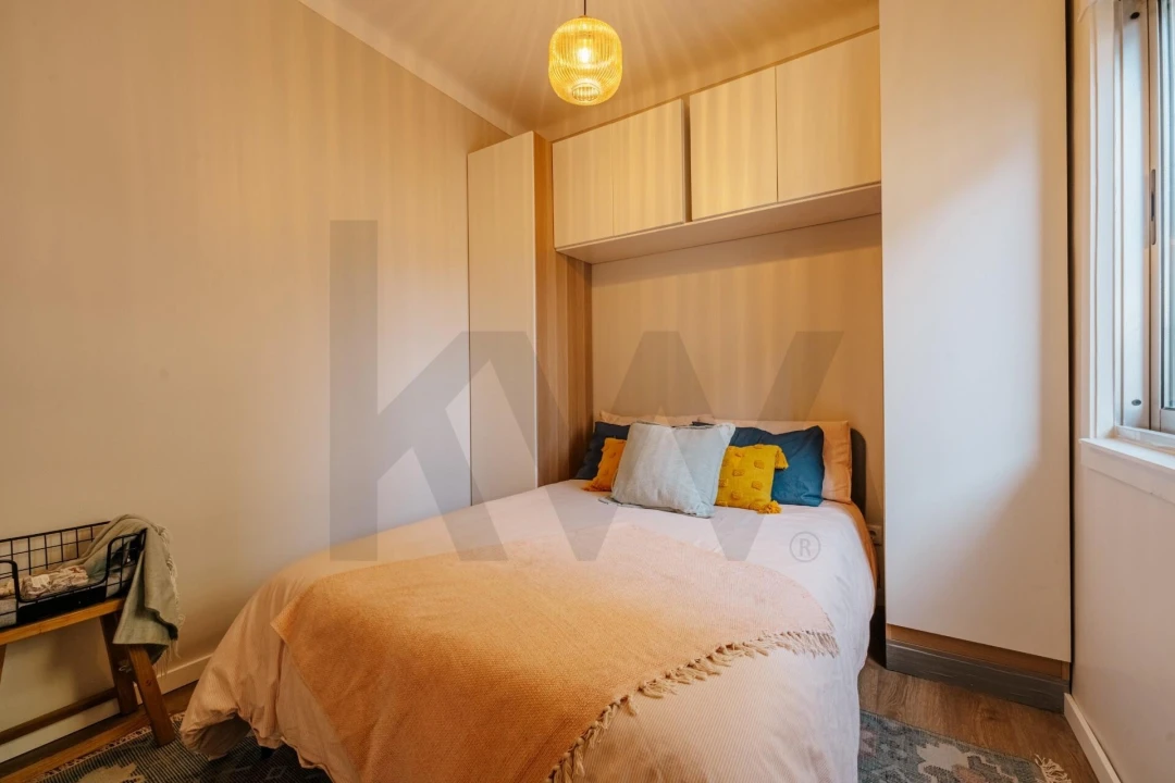 Apartamento T2 para Venda em Santo Antonio dos Olivais Foto 23