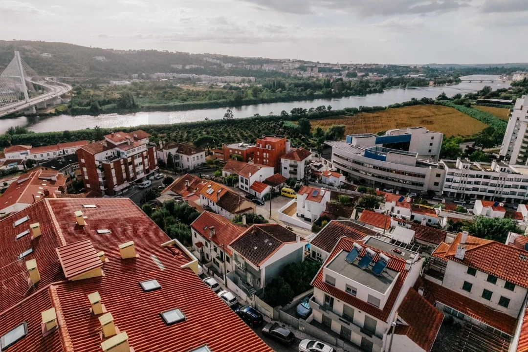 Apartamento T2 para Venda em Santo Antonio dos Olivais Foto 54