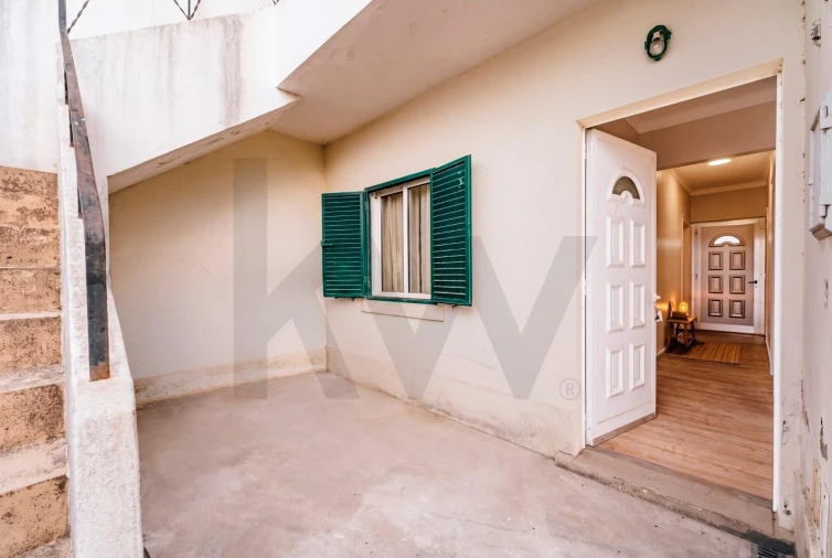 Apartamento T2 para Venda em Santo Antonio dos Olivais Foto 39