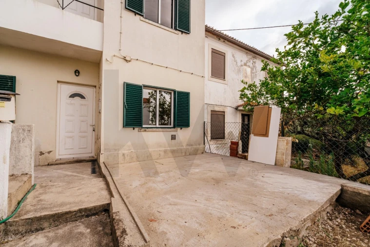 Apartamento T2 para Venda em Santo Antonio dos Olivais Foto 38