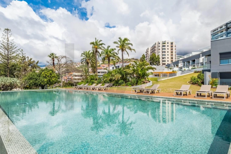 Apartamento T3 para Venda em São Martinho Foto 11