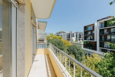 Apartamento T3 para Arrendamento em Benfica
