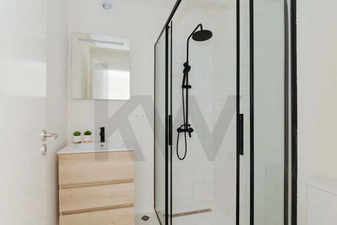 Apartamento T3 para Arrendamento em Benfica Foto 20