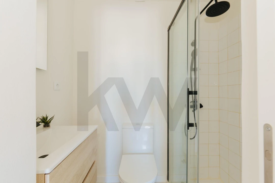 Apartamento T3 para Arrendamento em Benfica Foto 16