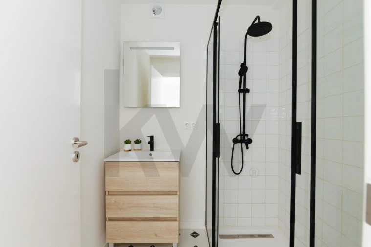 Apartamento T3 para Arrendamento em Benfica Foto 20