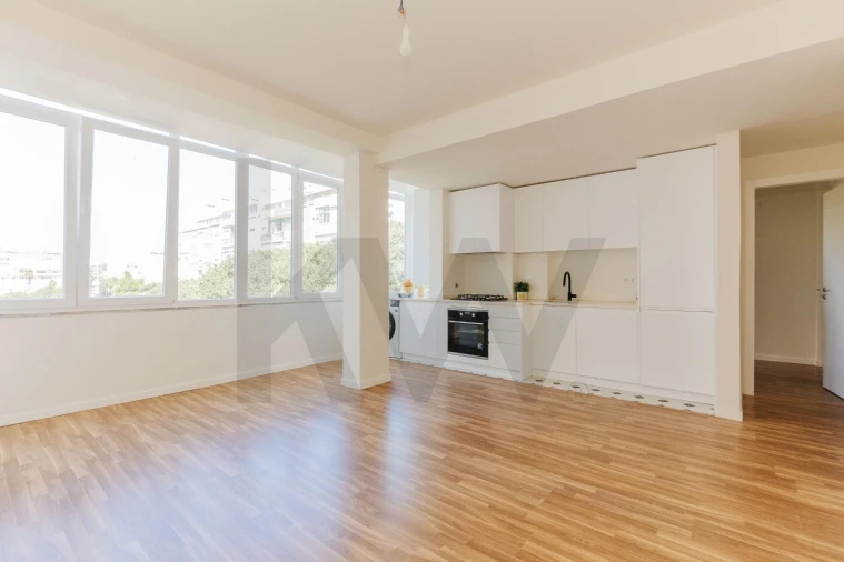 Apartamento T3 para Arrendamento em Benfica Foto 11