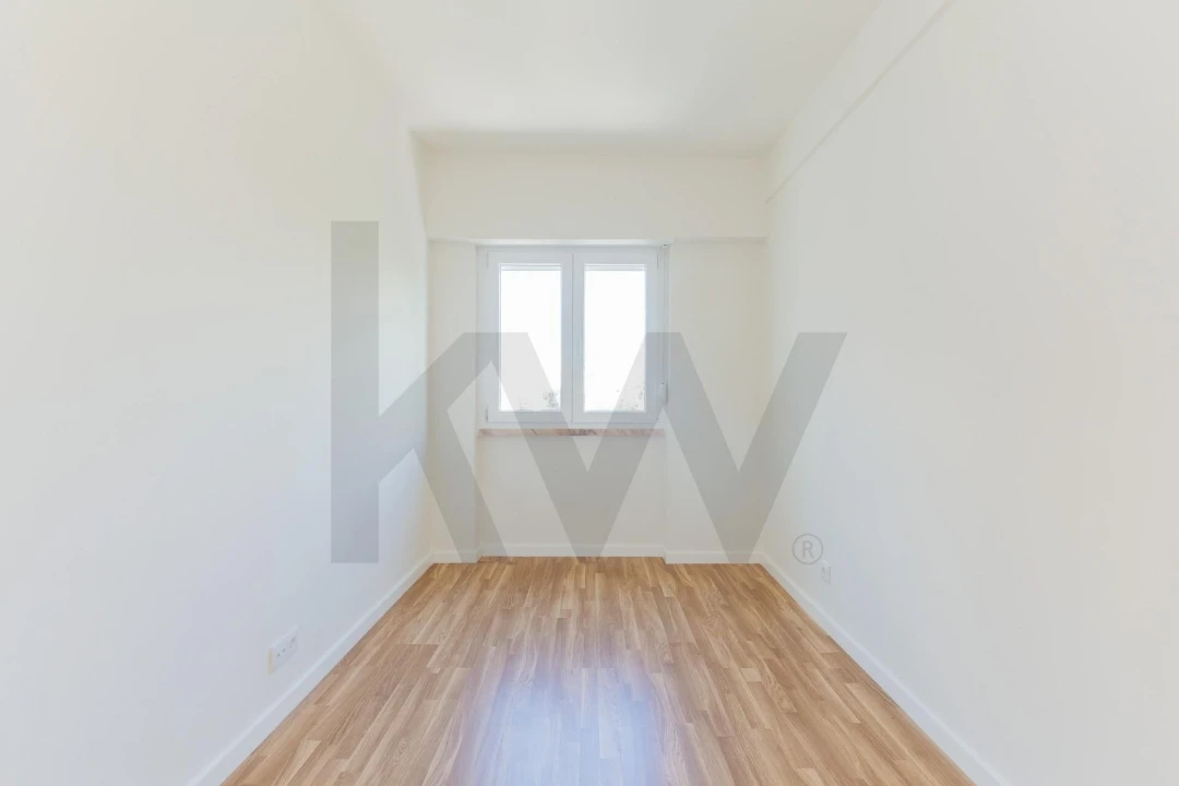 Apartamento T3 para Arrendamento em Benfica Foto 14