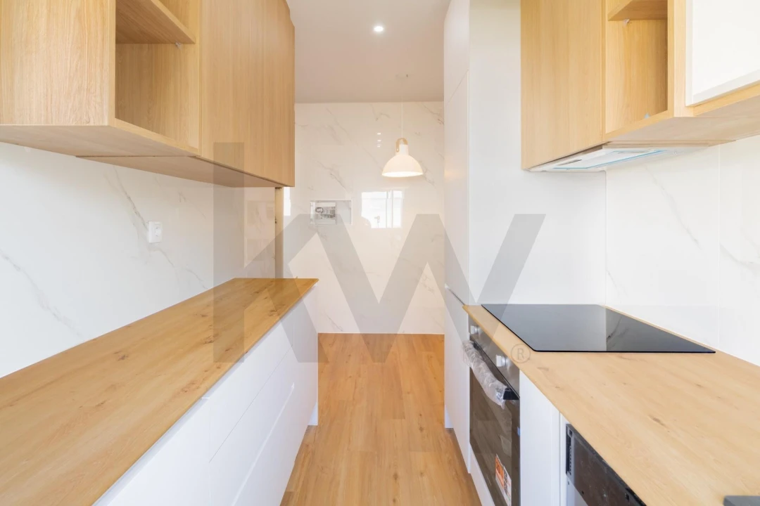 Apartamento T2 para Venda em Almada, Cova da Piedade, Pragal e Cacilhas Foto 9