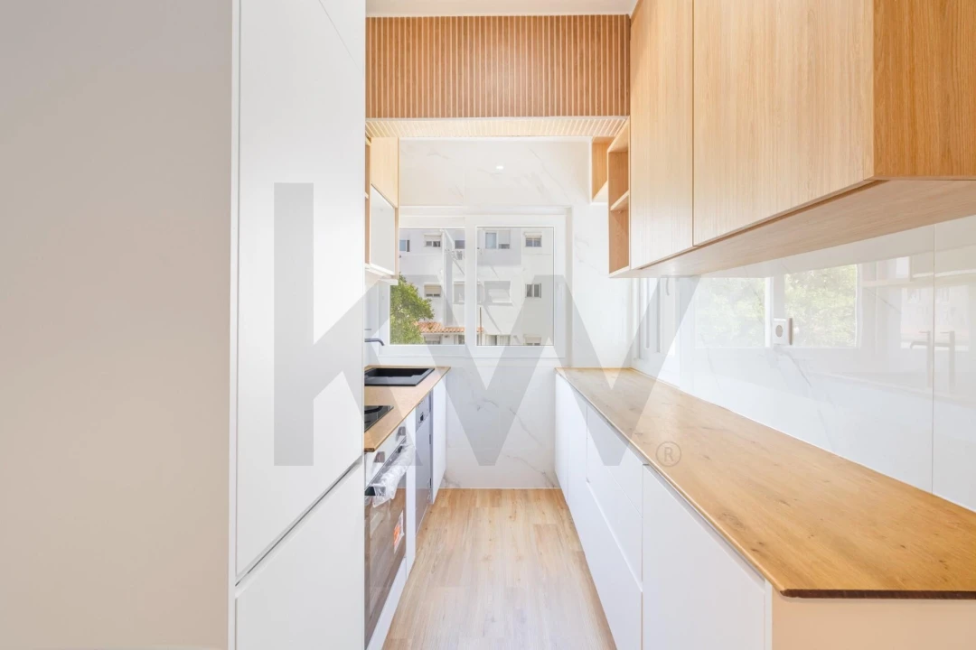 Apartamento T2 para Venda em Almada, Cova da Piedade, Pragal e Cacilhas Foto 8