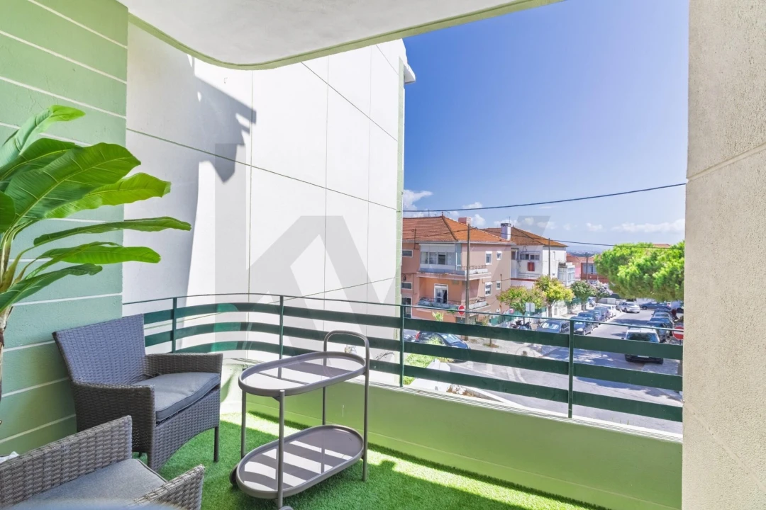 Apartamento T2 para Venda em Almada, Cova da Piedade, Pragal e Cacilhas Foto 1