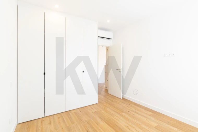 Apartamento T2 para Venda em Almada, Cova da Piedade, Pragal e Cacilhas Foto 6