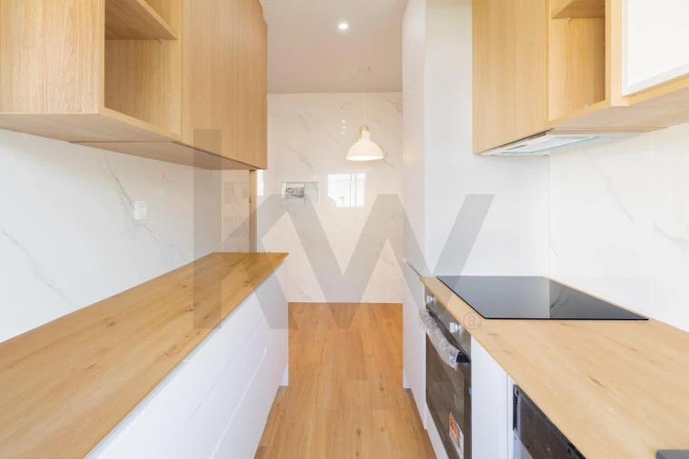 Apartamento T2 para Venda em Almada, Cova da Piedade, Pragal e Cacilhas Foto 9