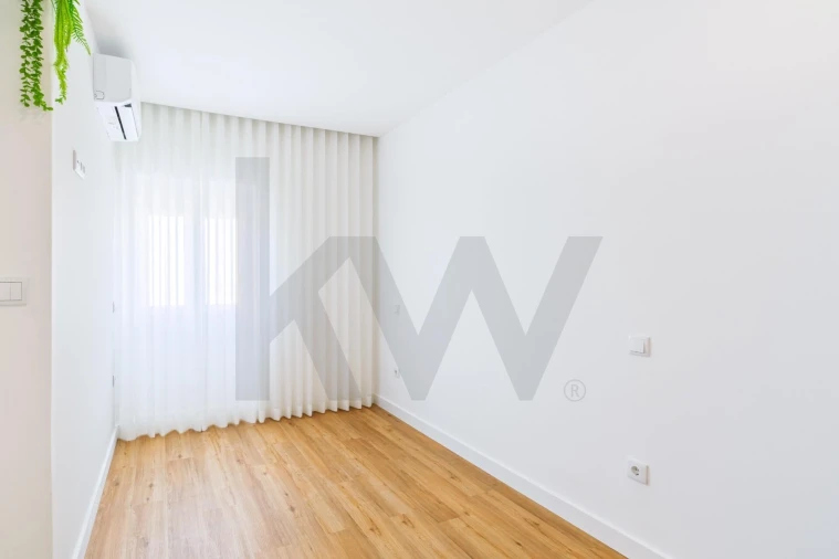 Apartamento T2 para Venda em Almada, Cova da Piedade, Pragal e Cacilhas Foto 10